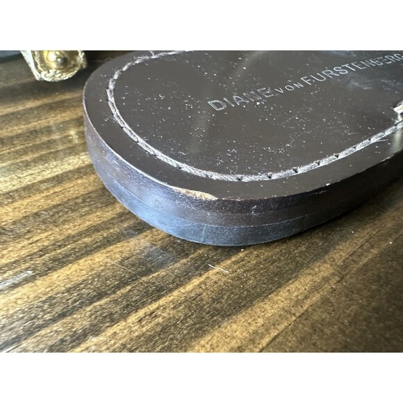 Diane Von Furstenberg Gold Brown Flat‎ Thong Sandals Ankle Strap Women's 8.5 - Picture 10 of 13